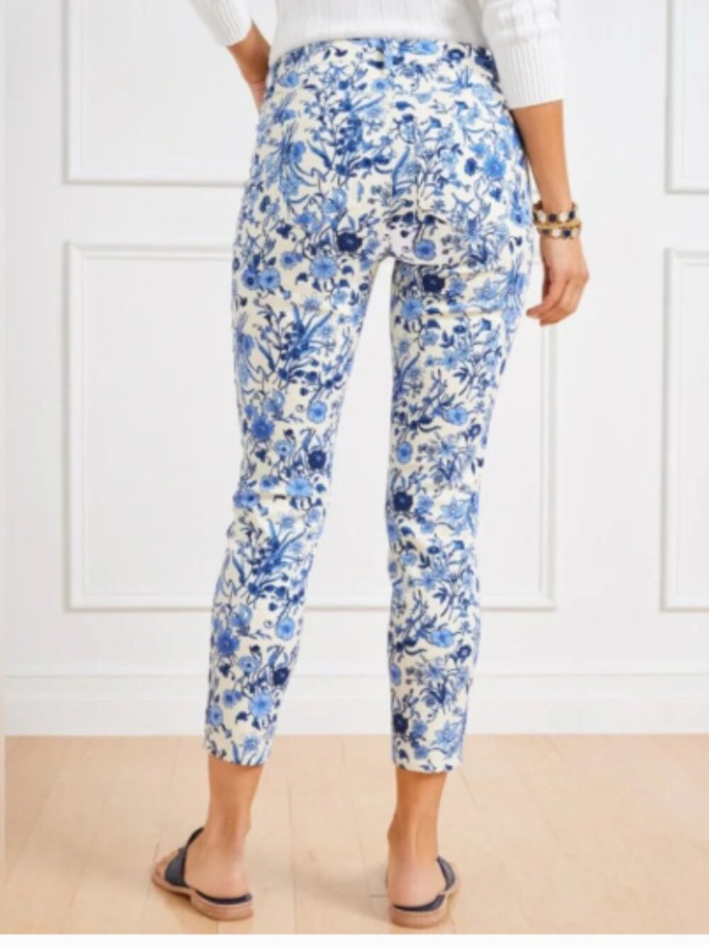 Talbots Blue and White Floral Capris - Picture 2 of 9